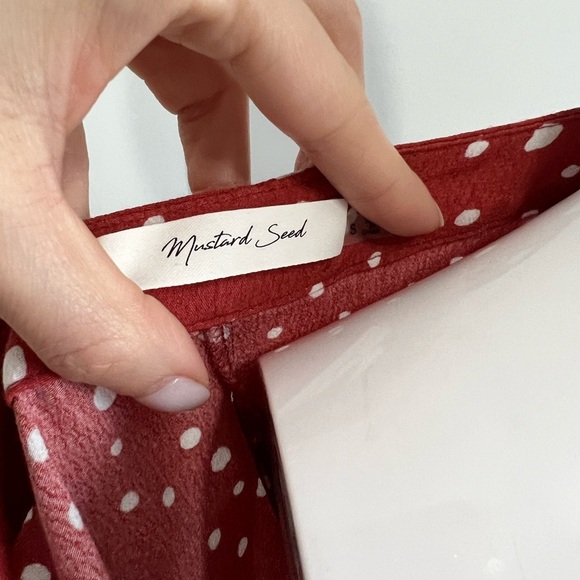 Mustard seed Shirt Dots ties up in front medium - Picture 6 of 6